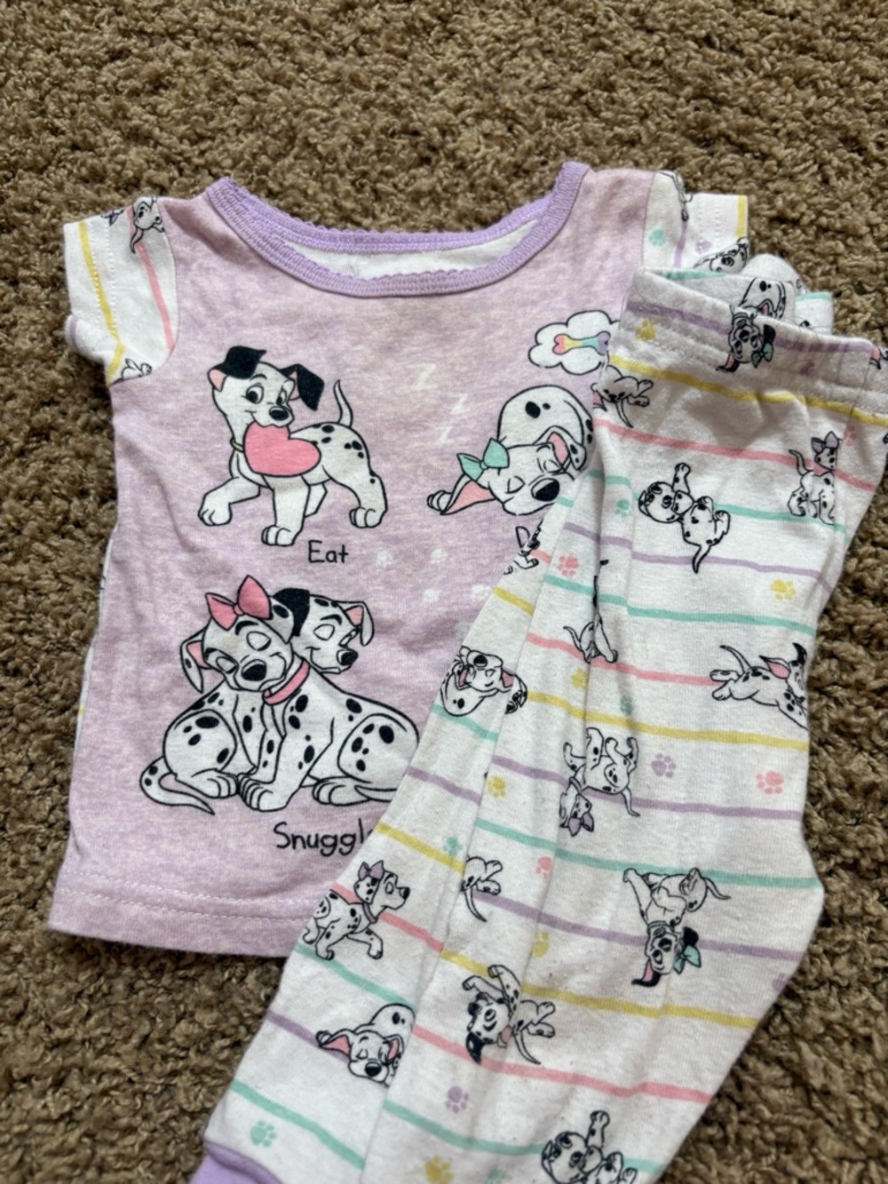 ✨2 for $5✨ Disney Girls' Lavender and Pastel Stripe 101 Dalmatians Pajama Set